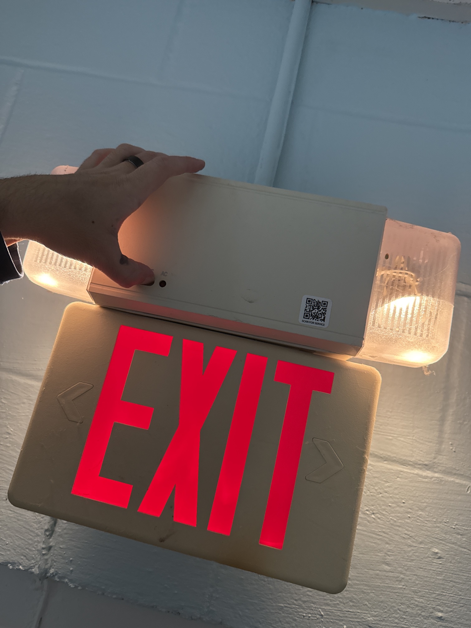 Skyxx Nail Spa emergency exit lights job in Smyrna, TN